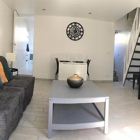 Duplex Bellifontain Au Coeur De Fontainebleau Apartment Exterior photo